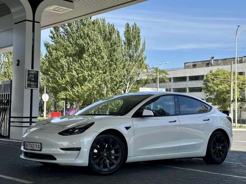 Tesla 3 rest lfp
