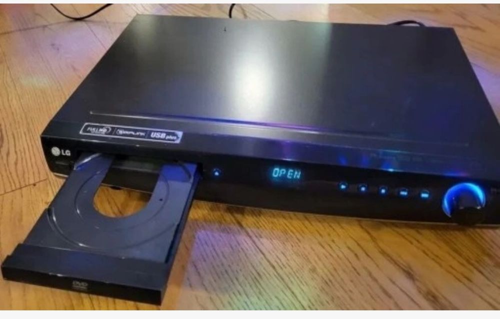 Kino domowe LG HT762PZ komplet, mało używane stan bardzo dobry pilot