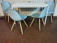 Mesa + 4 cadeiras estilo nórdico