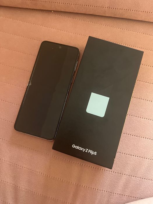 Telefon Galaxy Z Flip5 Nowa bateria