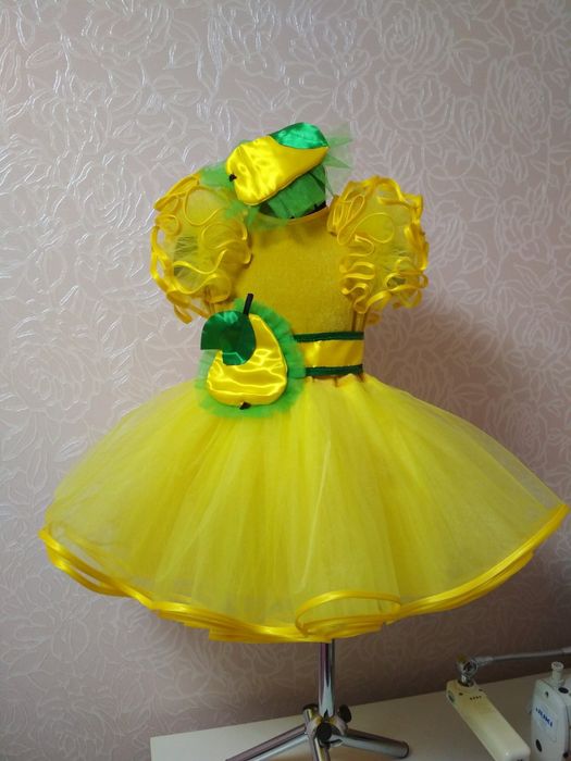 Костюм сукня капуста картопля морква груша яблуко диня осінь калина