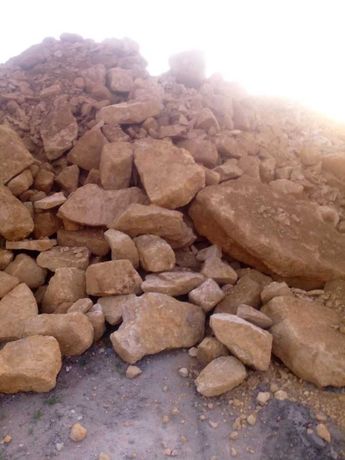 Kamień głaz głazy dolomitowe ozdobne duży