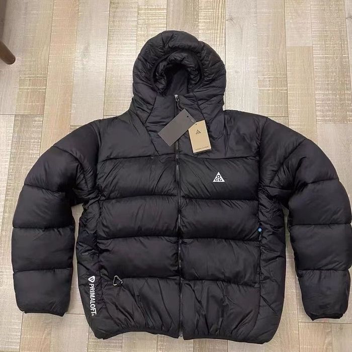 Пуховик nike acg