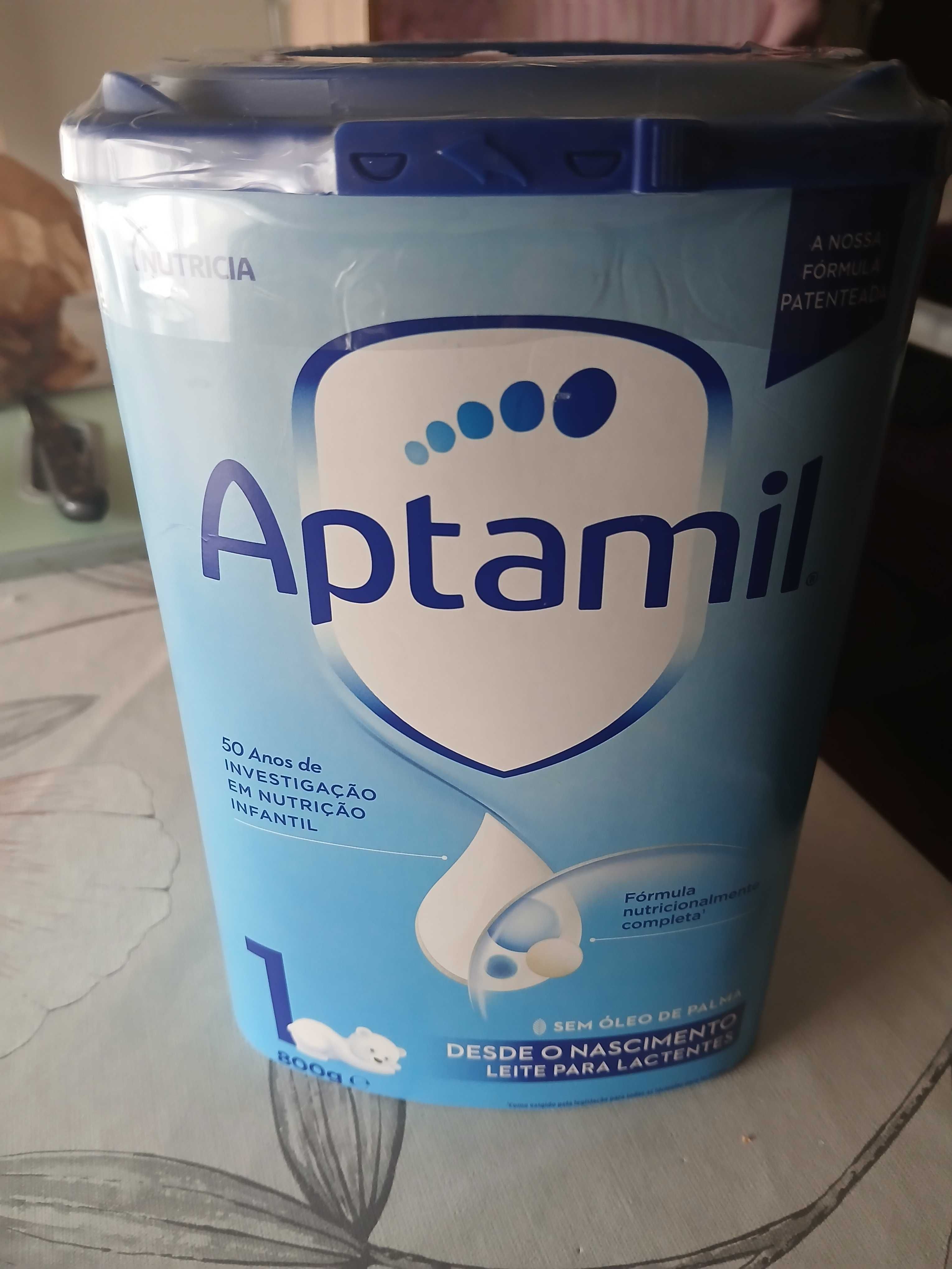 3 caixas de aptamil 1