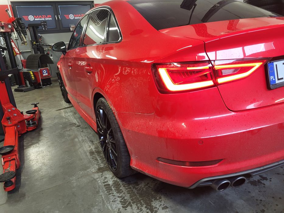 Dystanse BLACK  5x112 lub 5x100 Audi VW Skoda Seat   2x20mm + 10śrub !