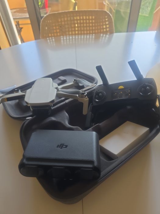 DJI Mavic Mini Fly More Combo – impecável, com 3 baterias + estojo + a