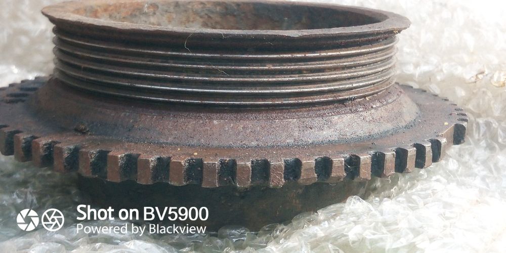 Демфер на 405- 406 дв б.у в доброму стані