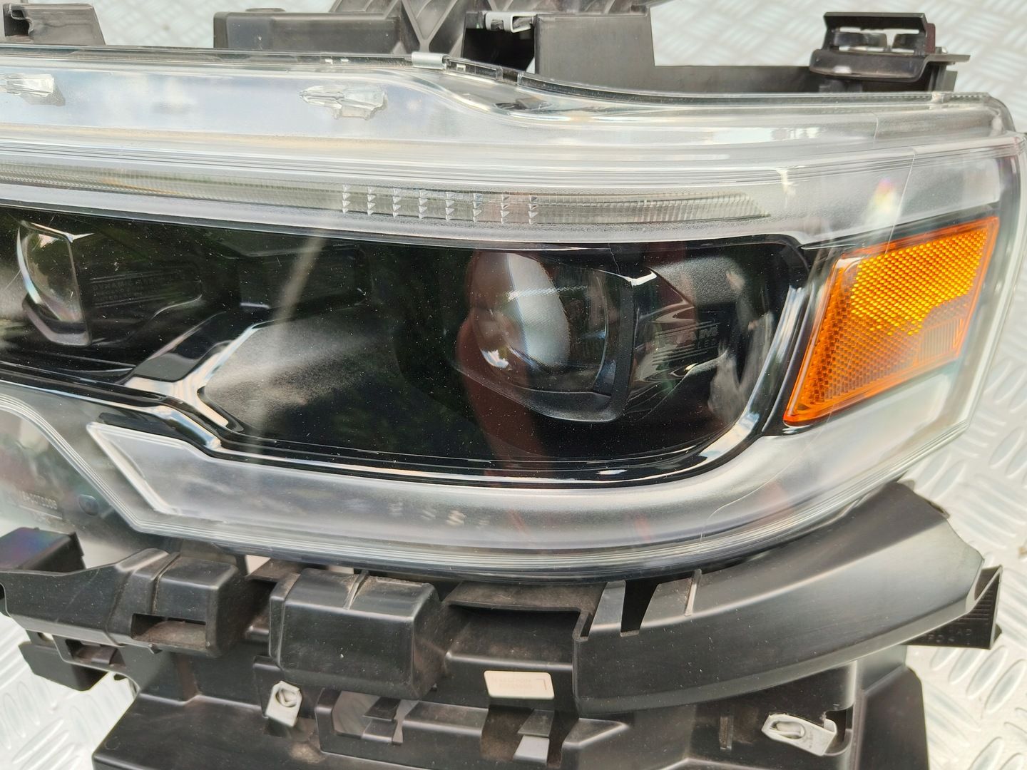 Dodge Ram 1500 Trx 2020- Reflektor Lampa przód Lewa Dynamic BI Led…