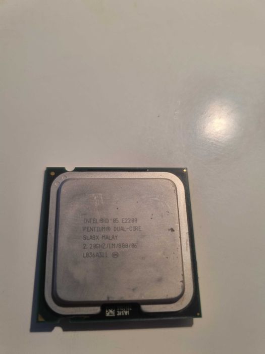 procesor Intel E2200