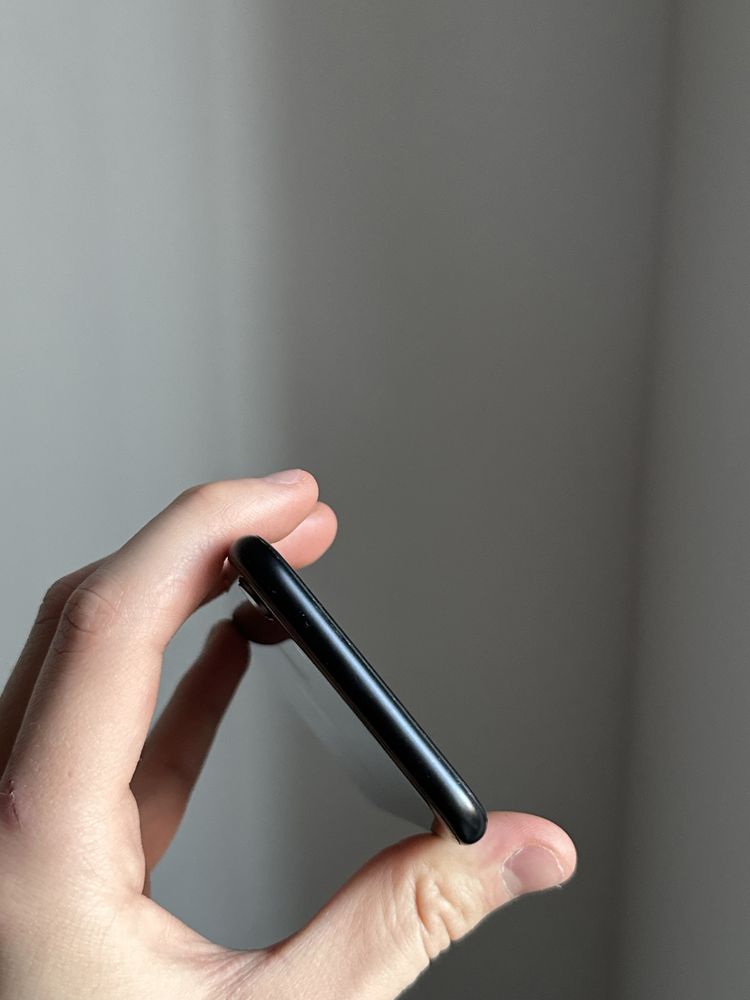 IPhone SE 2020 64gb Czarny Jak Nowy 87%