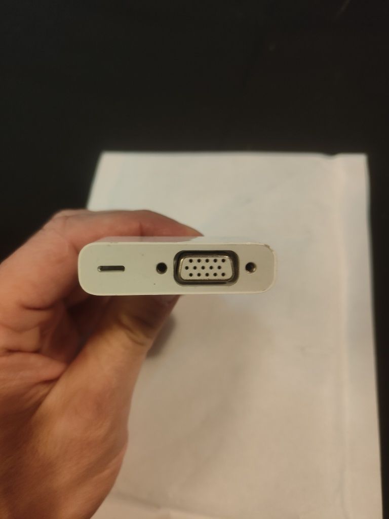 Adapter APPLE Lightning to VGA Adapter