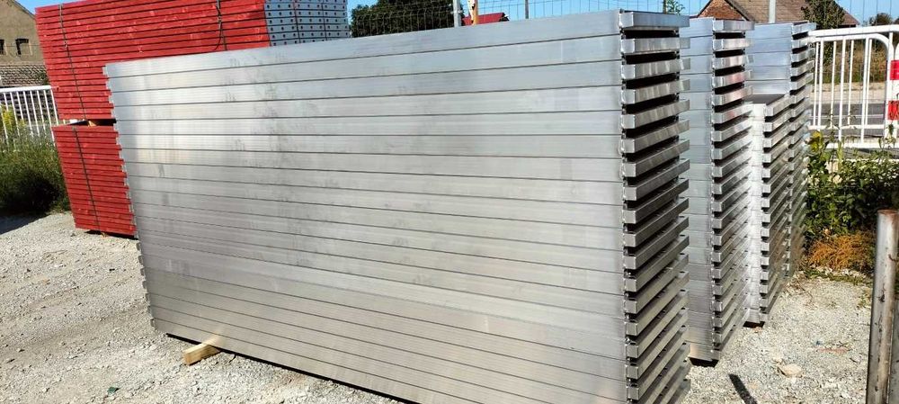 Rusztowanie systemowe 525m2 pełne bhp