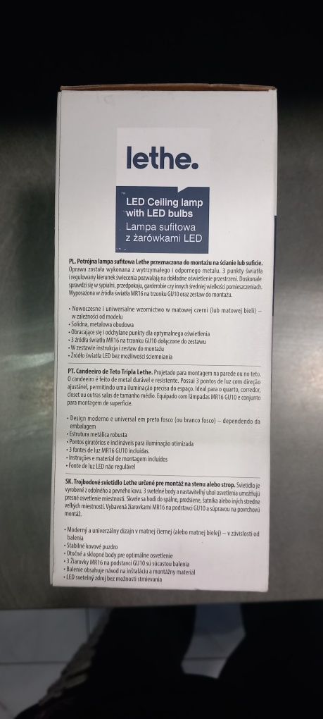 Lampa sufitowa z żarówkami led