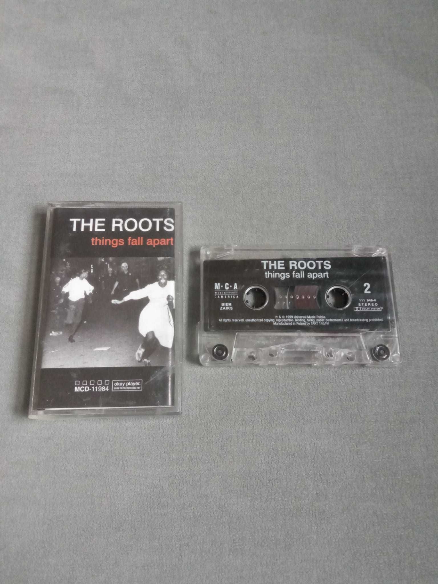 The Roots Things fall apart kaseta MC [VG]