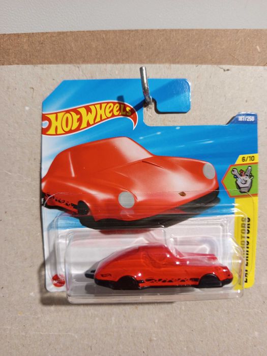 Miniaturas Hotwheels Mainline 2025