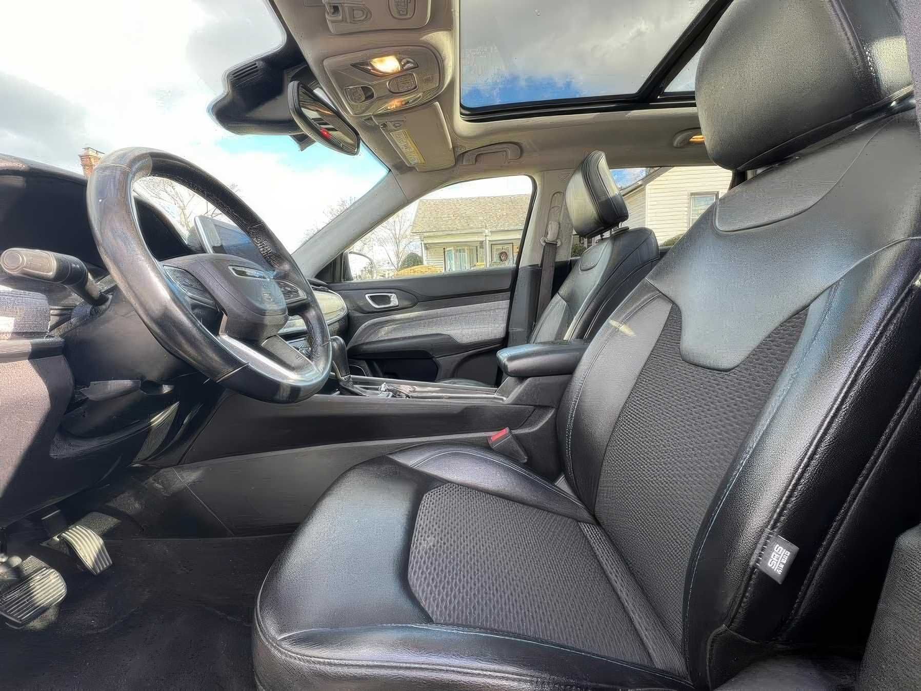 2022 Jeep Compass Latitude 4WD