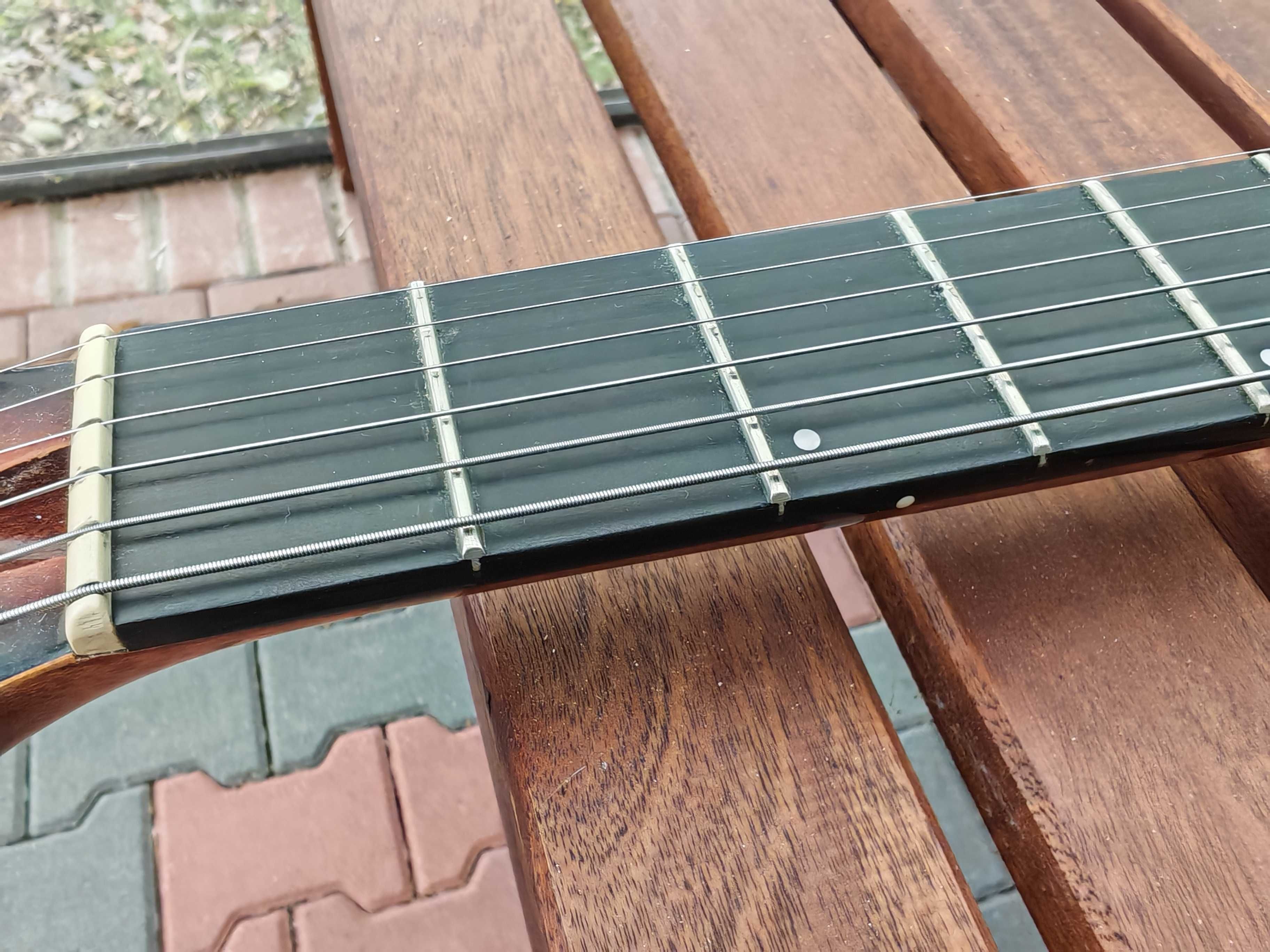 Gitara elektryczna Godin LGXT