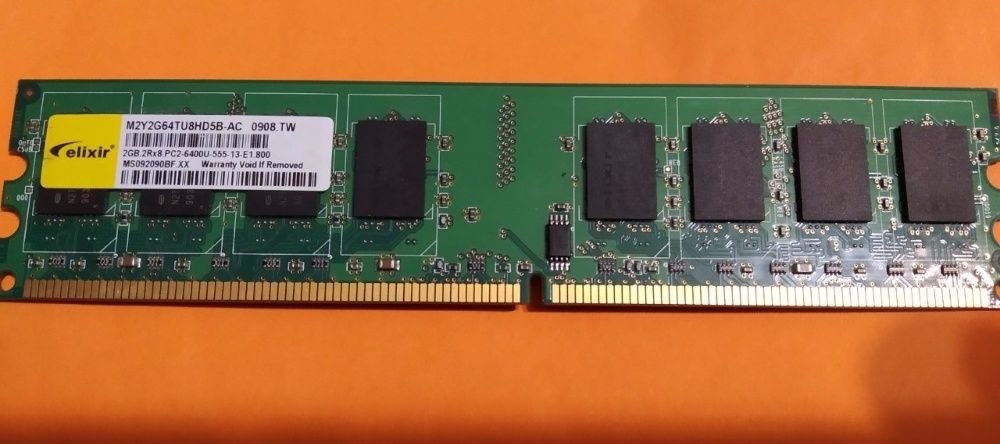 Продам оперативную память ddr1234 частота667MHz800Mhz1333MHz 1Gb248