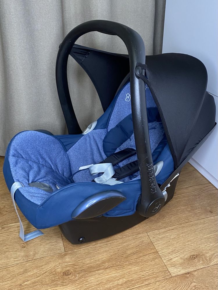 Дитяче автокрісло Maxi Cosi Cabriofix