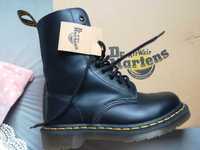 Dr. Martens Originals 1490 10 Eye Boot_36