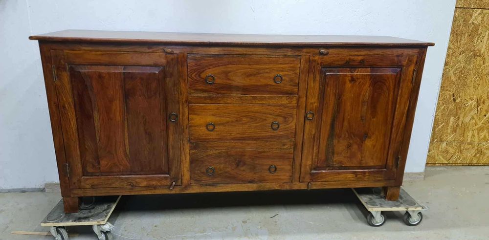 Komoda kolonialna z akacji indyjskiej, rustykalna -antyk -po renowacji