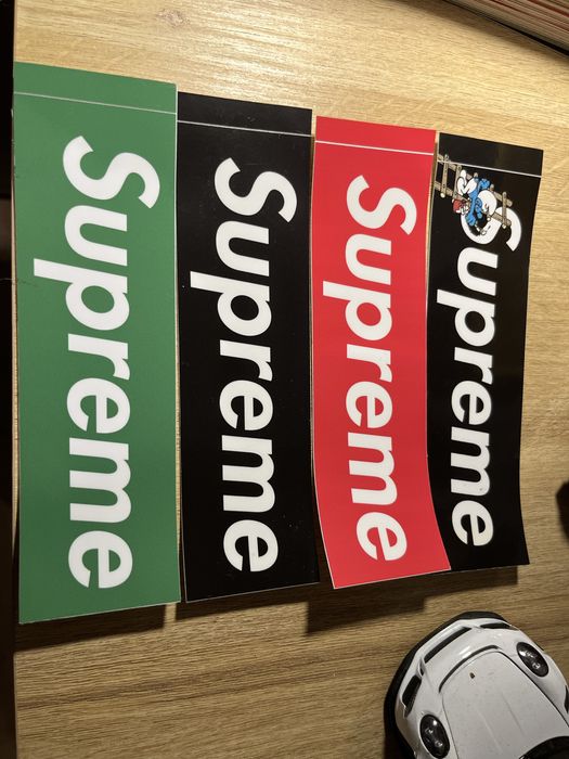 Naklejki supreme limitowane rózne rodzaje