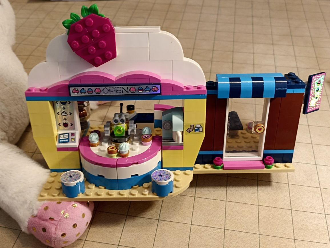 LEGO Friends 41366 Olivia's Cupcake Café