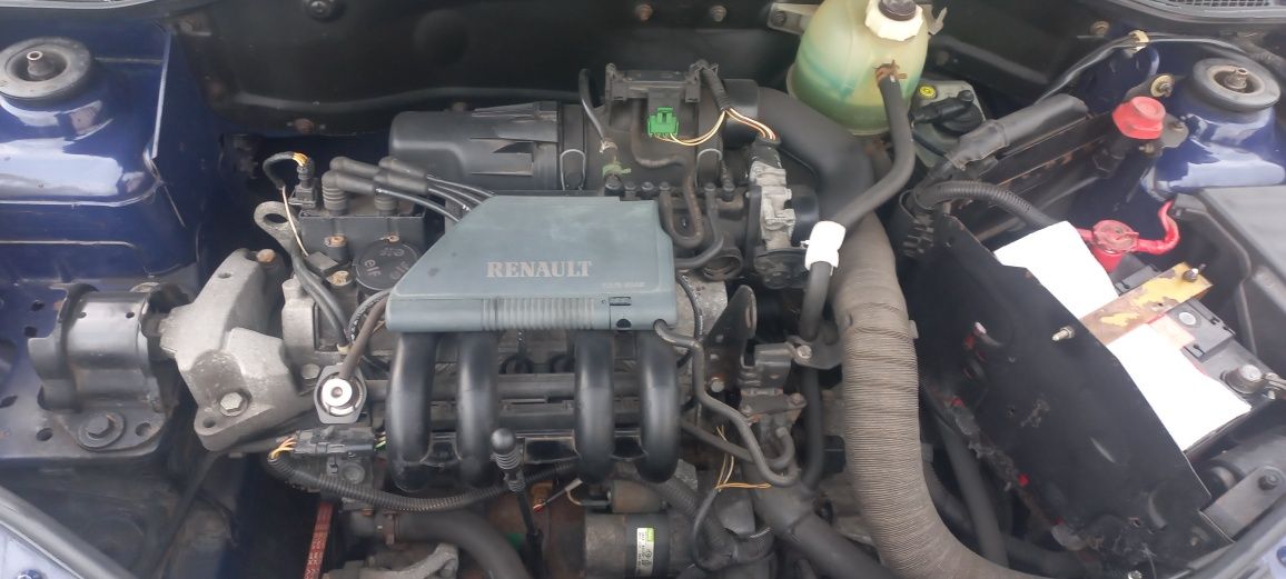 Renault Clio II 1.2 8v 99r wszystkie części