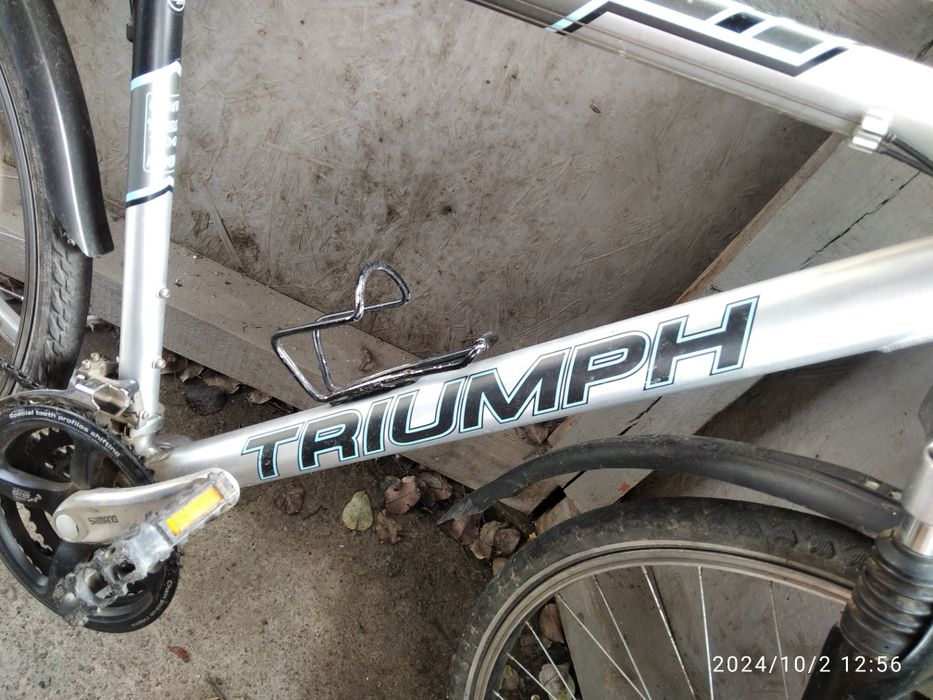 Велосипед, дешево Triumph 21 передача, алюмінієва рама.