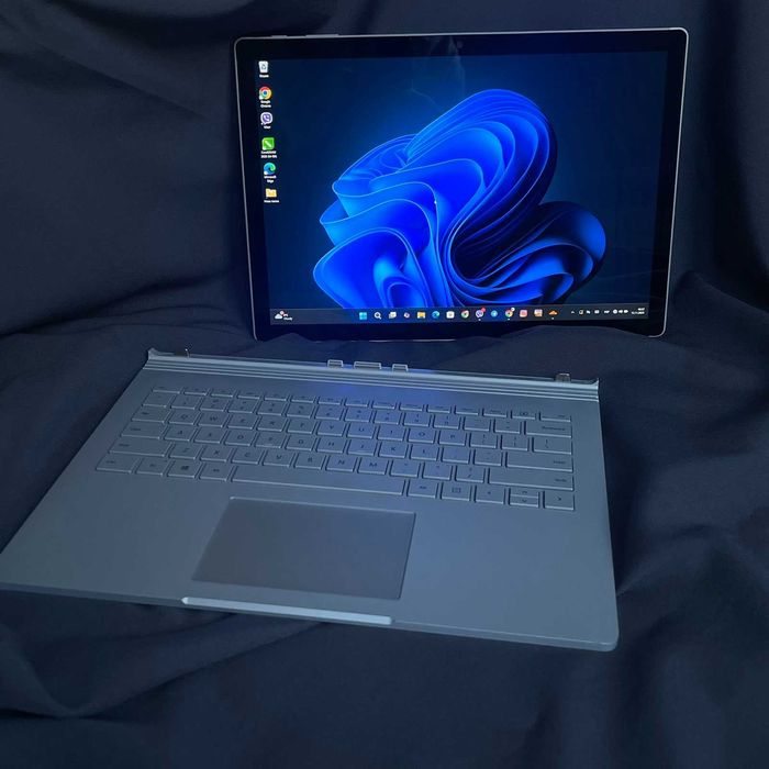 Сенсорний Ноутбук 2 в 1  Microsoft Surface Book 2 13.5" i5-8350U/8/256