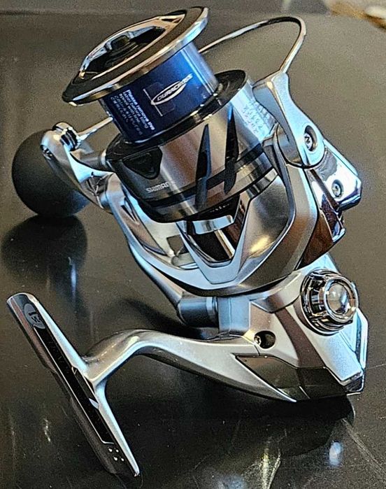 Carreto Shimano Stradic FM 5000XG,