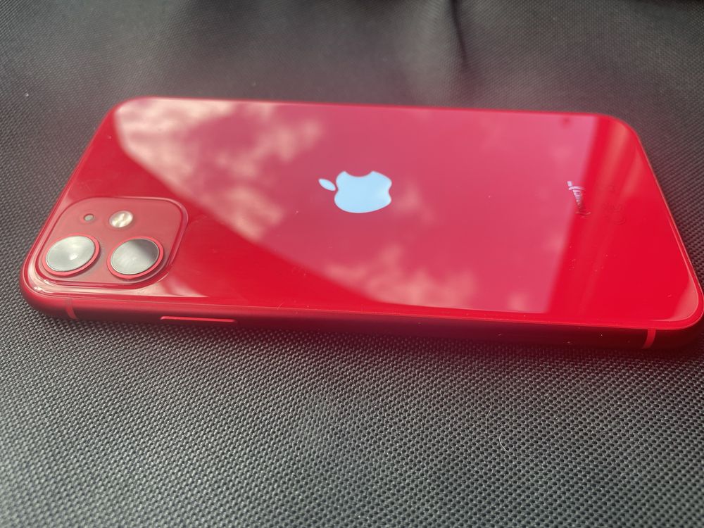 Iphone 11 64GB Red