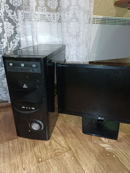 Комп'ютер + монітор