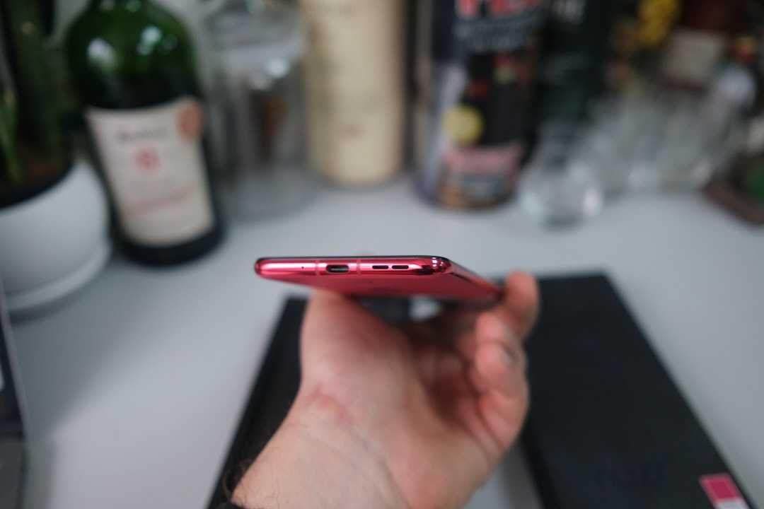 Motorola Razr + 40 ULTRA 8/256GB VIVA MAGENTA Cупер стан