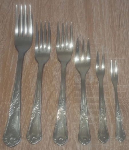 Conjunto de Talheres Vintage em Aço Inoxidável – 78 peças