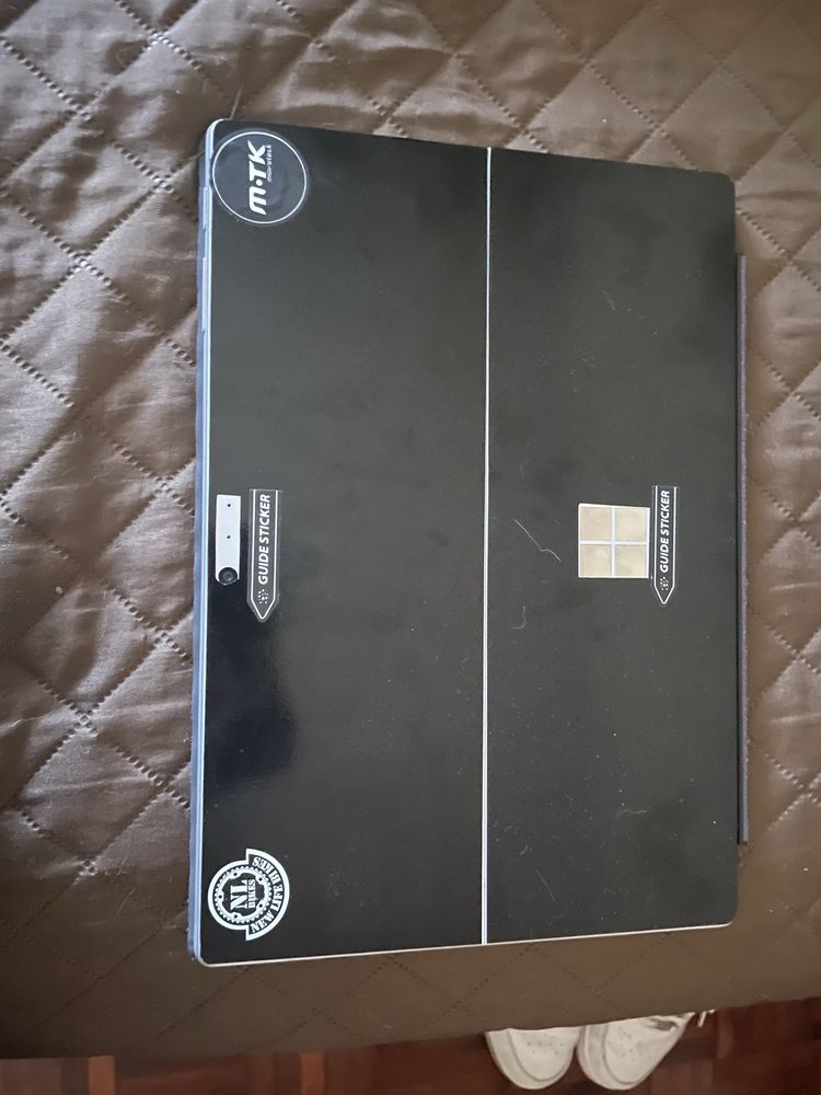 Microsoft surface pro 5
