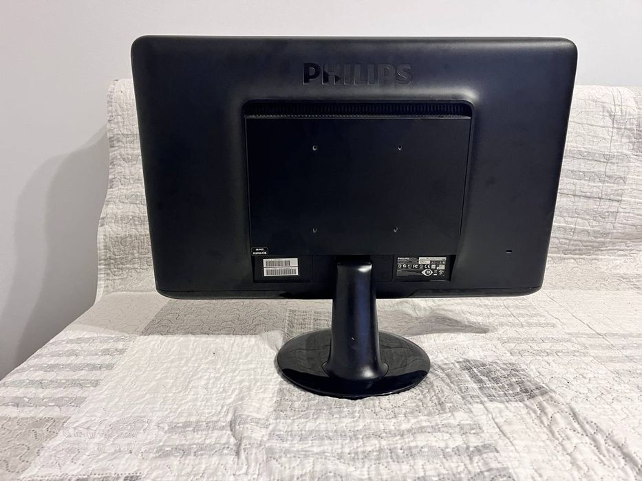 Монітор Philips гарний стан