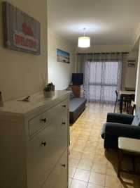 Apartamento T1 com garagem