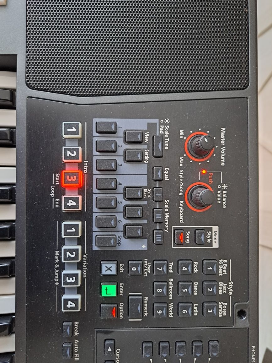 Keyboard Aranżer Roland EA7 w bdb stanie.