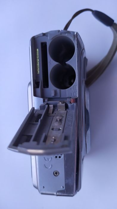 Цифровий фотоапарат Фуджї