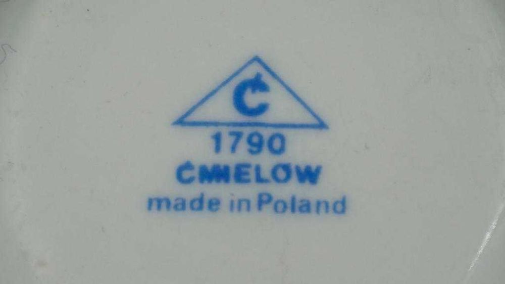 Ćmielów filiżanki na spodeczkach +mlecznik