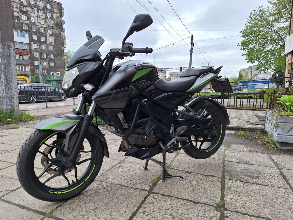 Bajaj Pulsar NS 200 ідеальний стан 24 к.с. пробіг 9000 км