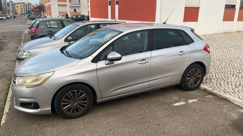 Citroen c4 ehdi  automatico