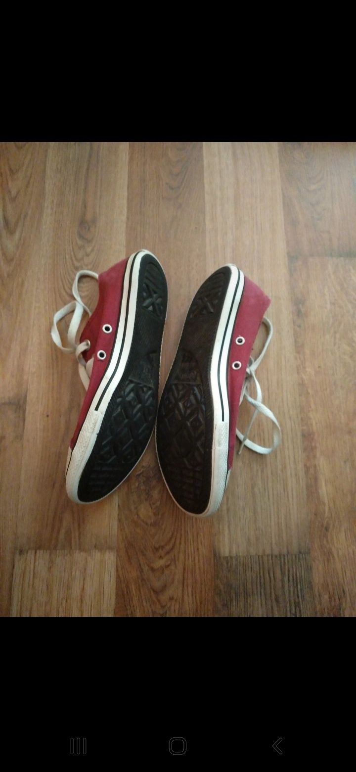 Tenisówki Converse  bordowe rozmiar 37