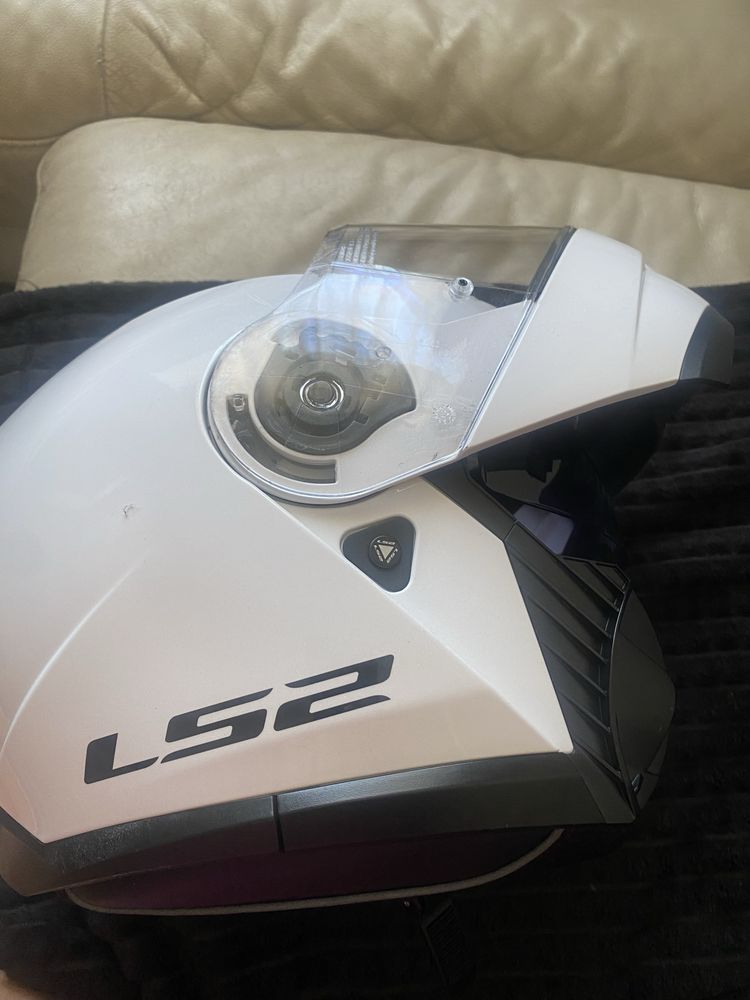 Kask strobe LS2……..
