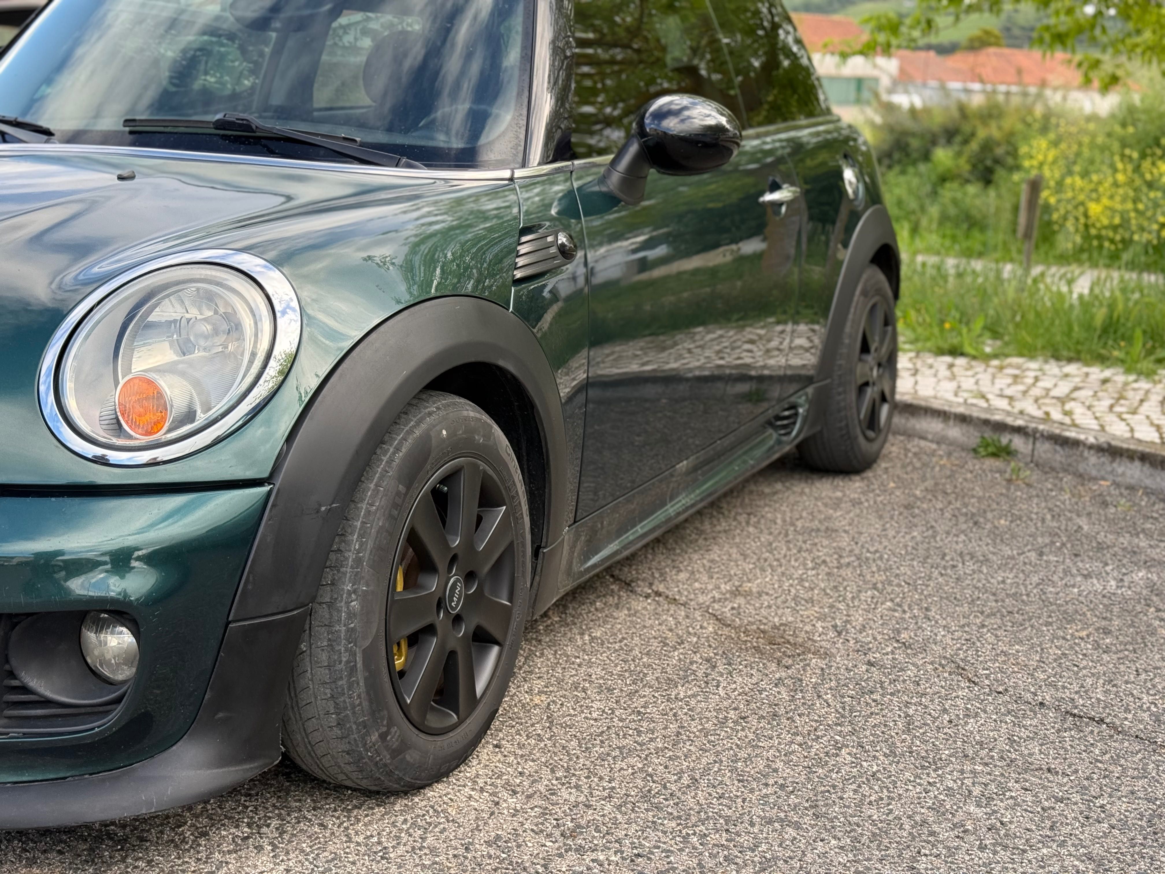 Mini JCW Look | 1.6 Diesel | Revisões em dia | Ótimo estado