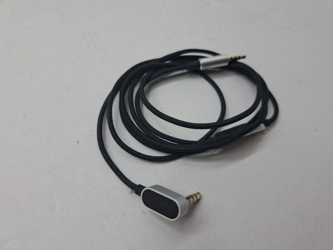 Оригінальний кабель JBL / AKG AUX 3.5мм*2.5мм (різні моделі)