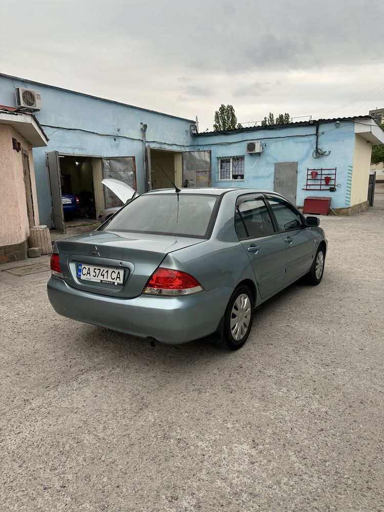 Продам Mitsubishi Lancer