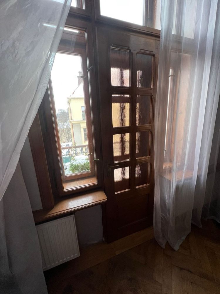 Продаж 4-к Стрийський Парк.
