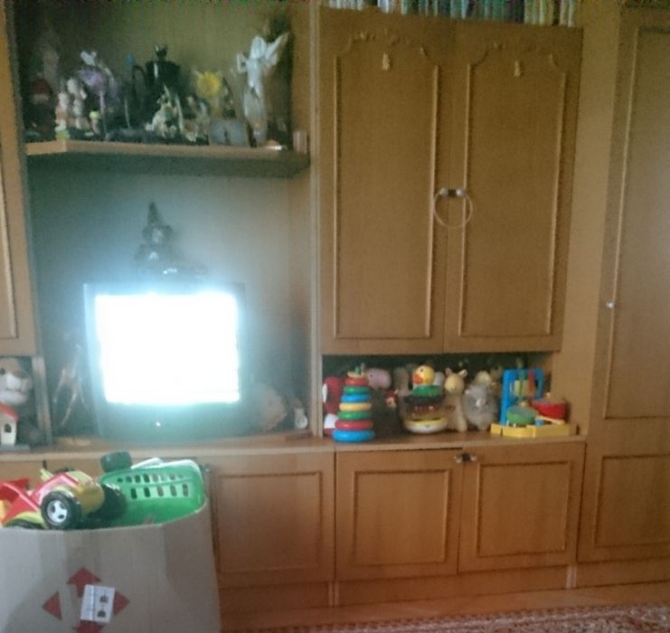 Стінка меблі 4м× 2м